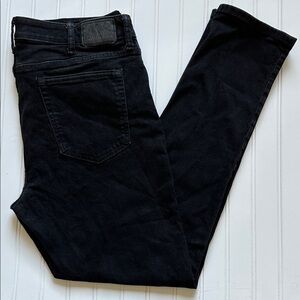American Eagle Outfitters Airflex Men's Black Skinny Jeans